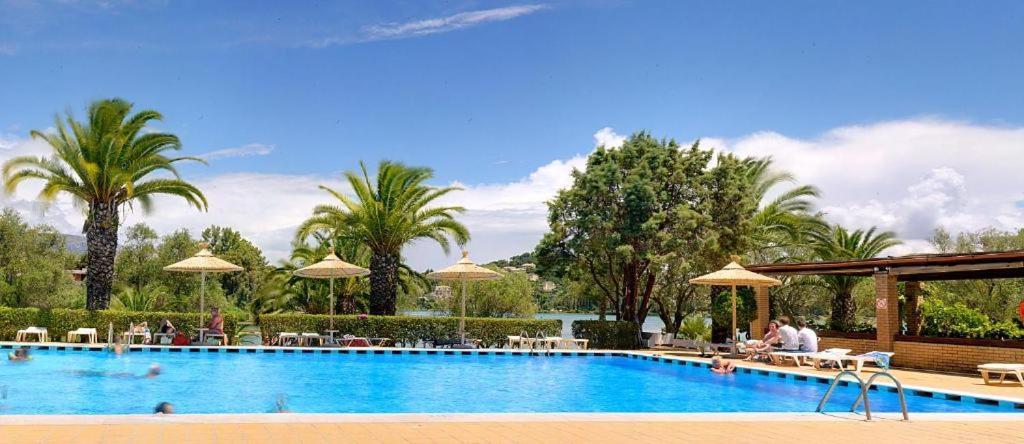 Palm Tree Corfu Apt. Danilia Eksteriør billede